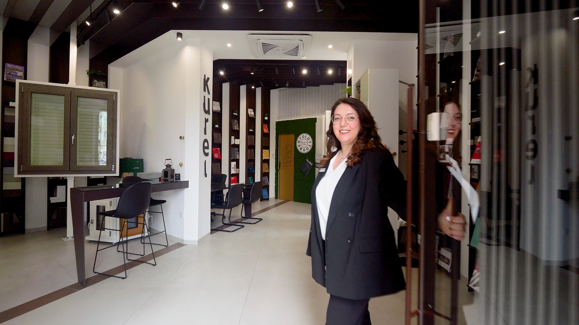 Appuntamento in showroom Kurel Serramenti a Foggia