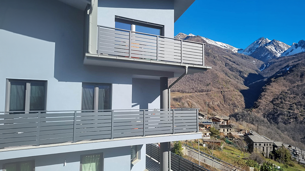 Parapetti in ferro su misura Kurel Serramenti