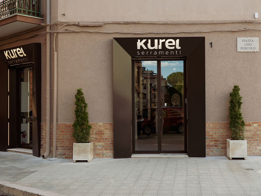 Showroom Kurel Serramenti a Foggia